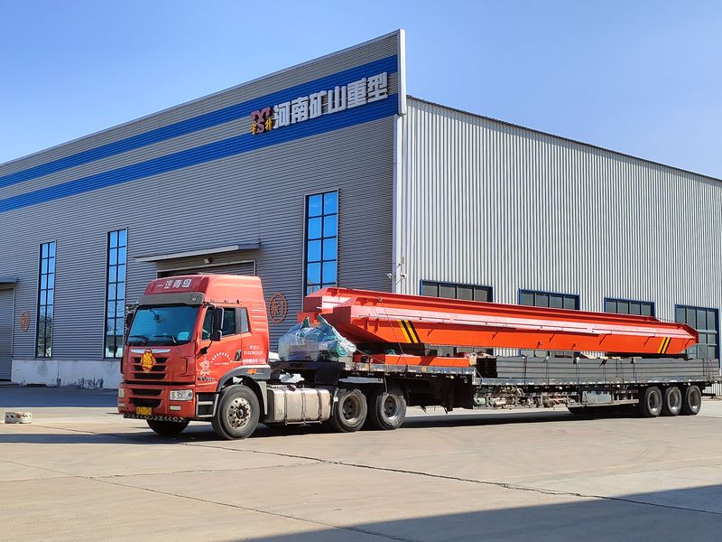 電動單梁起重機，LD20t-26.8m，4臺，發往石家莊交付客戶使用。